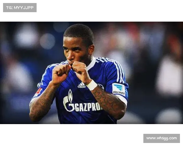 法尔范在沙尔克04中的边路角色定位与进攻体系战术影响分析